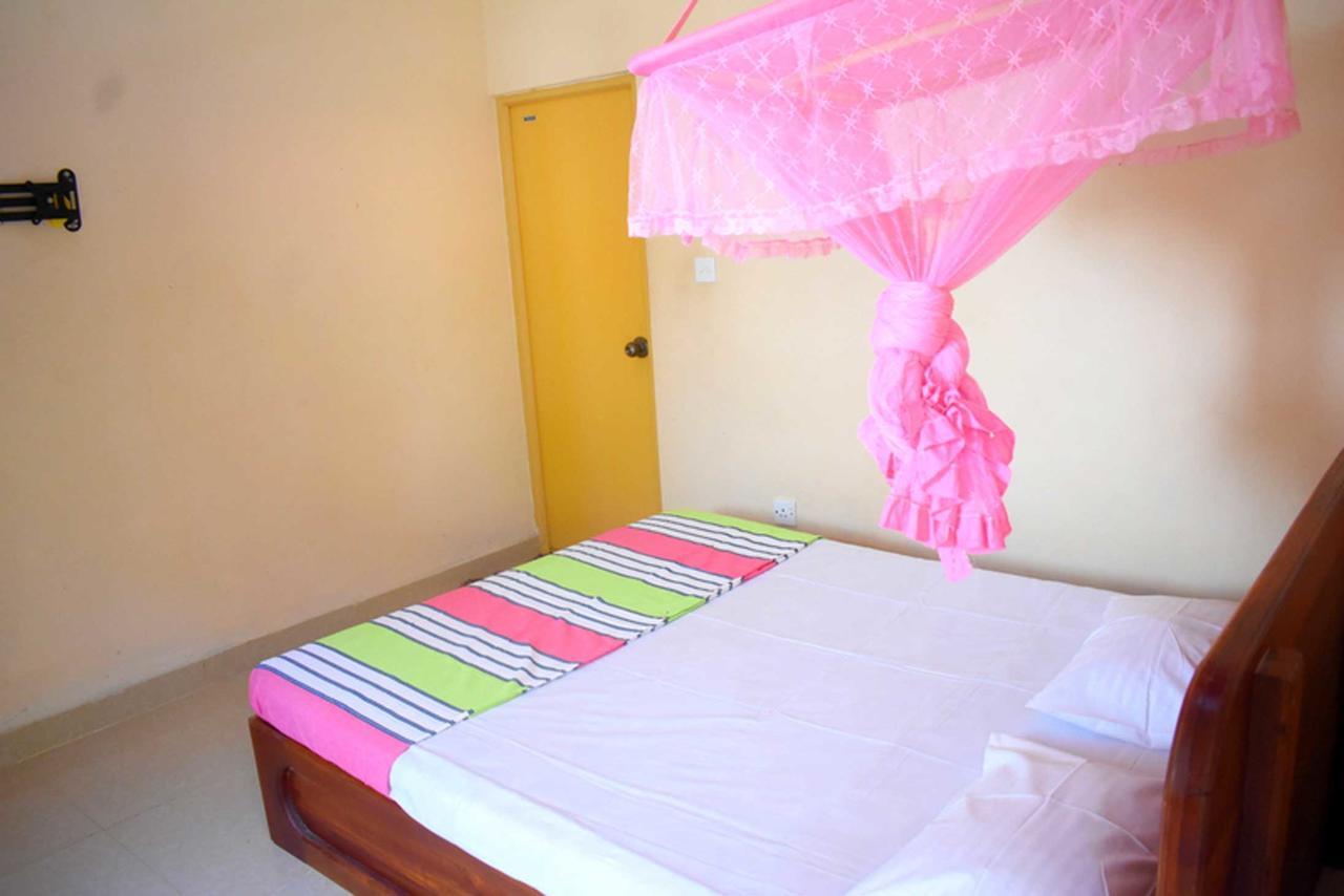 Yaswi Guest House Passikudah 외부 사진