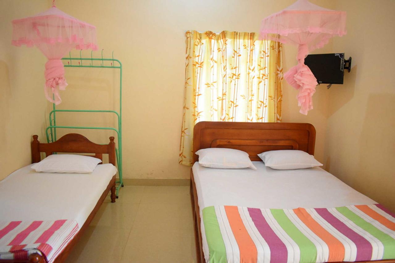 Yaswi Guest House Passikudah 외부 사진