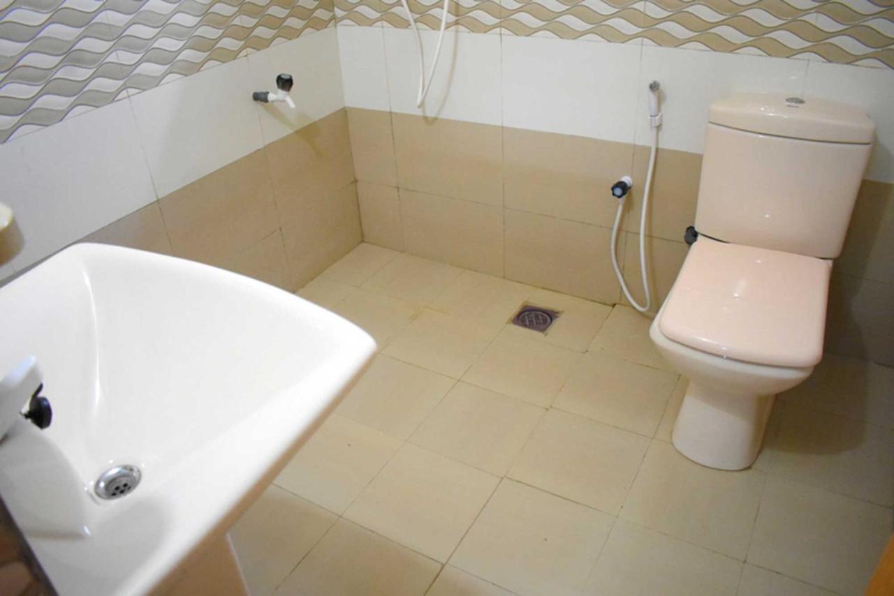 Yaswi Guest House Passikudah 외부 사진