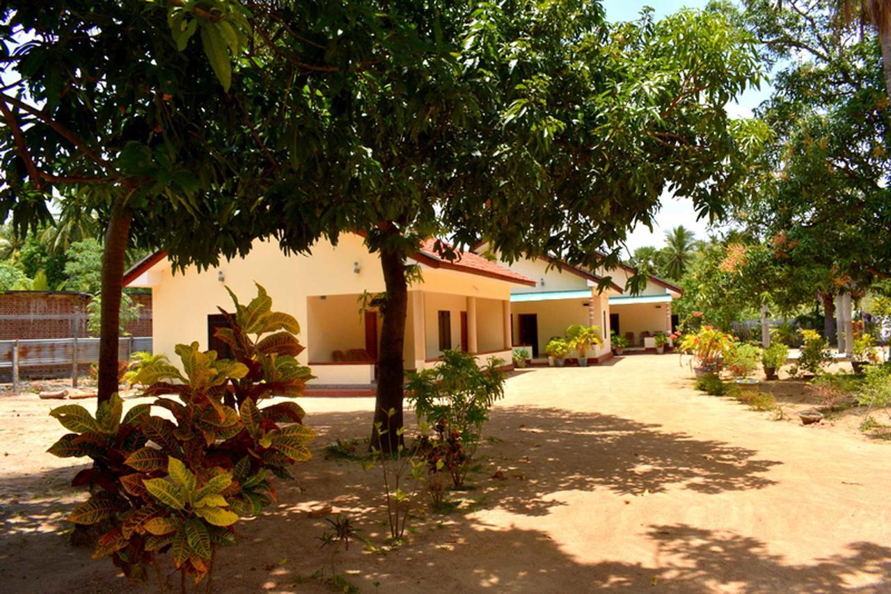 Yaswi Guest House Passikudah 외부 사진