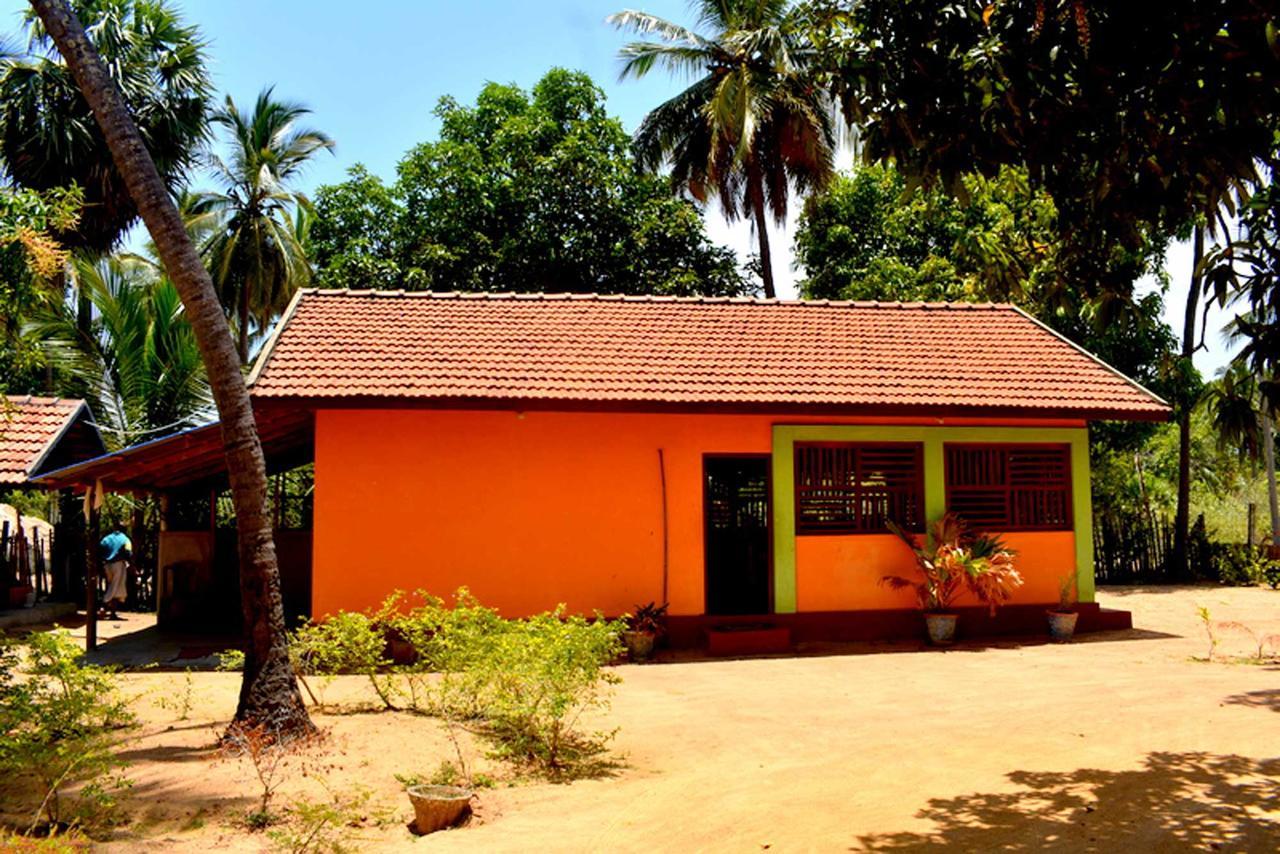 Yaswi Guest House Passikudah 외부 사진