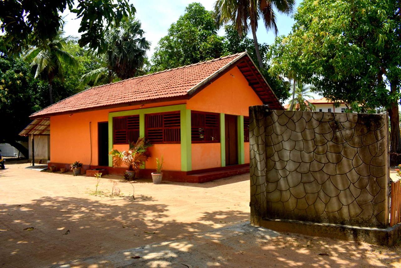 Yaswi Guest House Passikudah 외부 사진